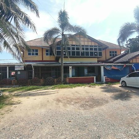 Fbs Inn Dungun Dış mekan fotoğraf