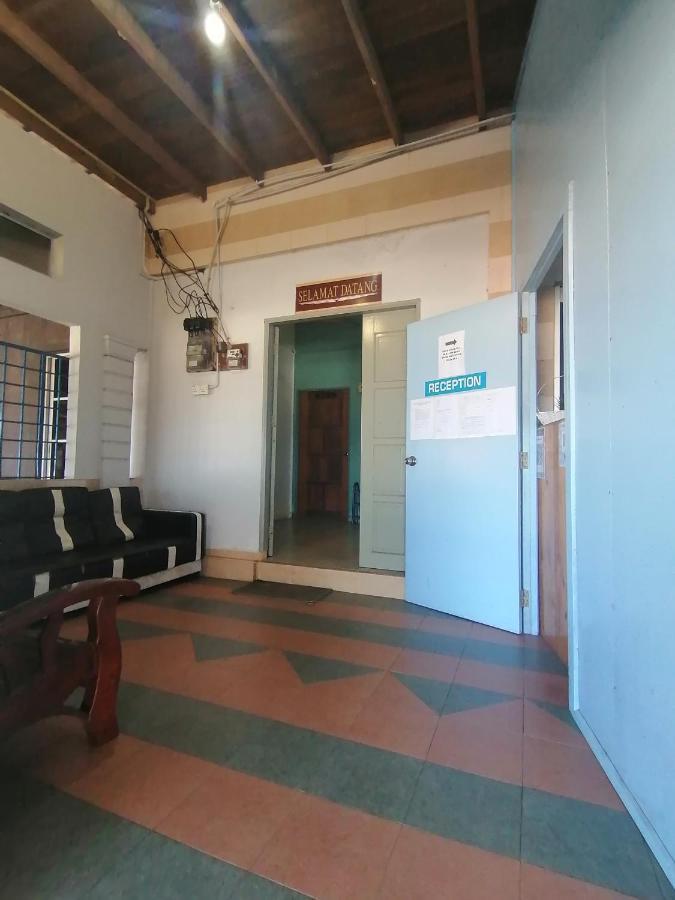 Fbs Inn Dungun Dış mekan fotoğraf