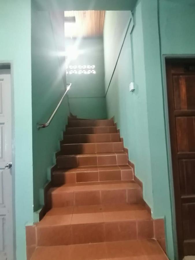 Fbs Inn Dungun Dış mekan fotoğraf