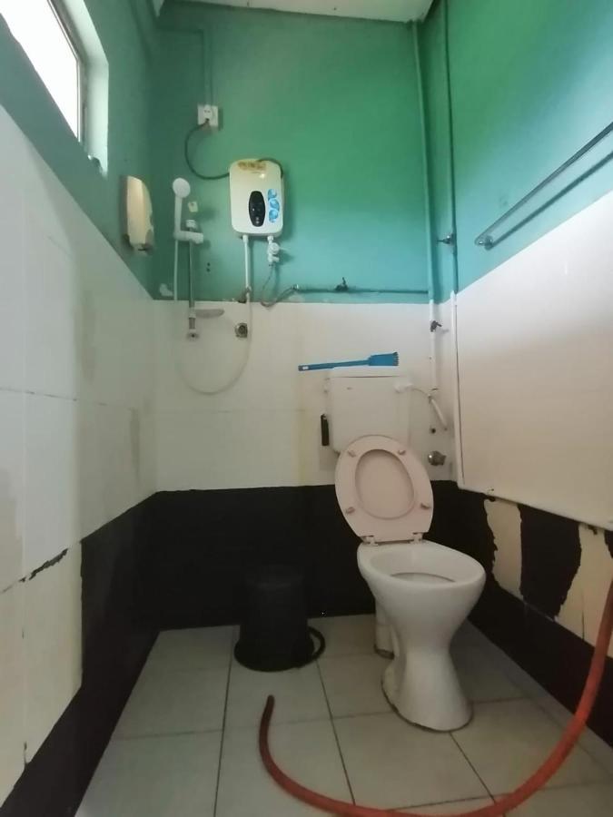 Fbs Inn Dungun Dış mekan fotoğraf