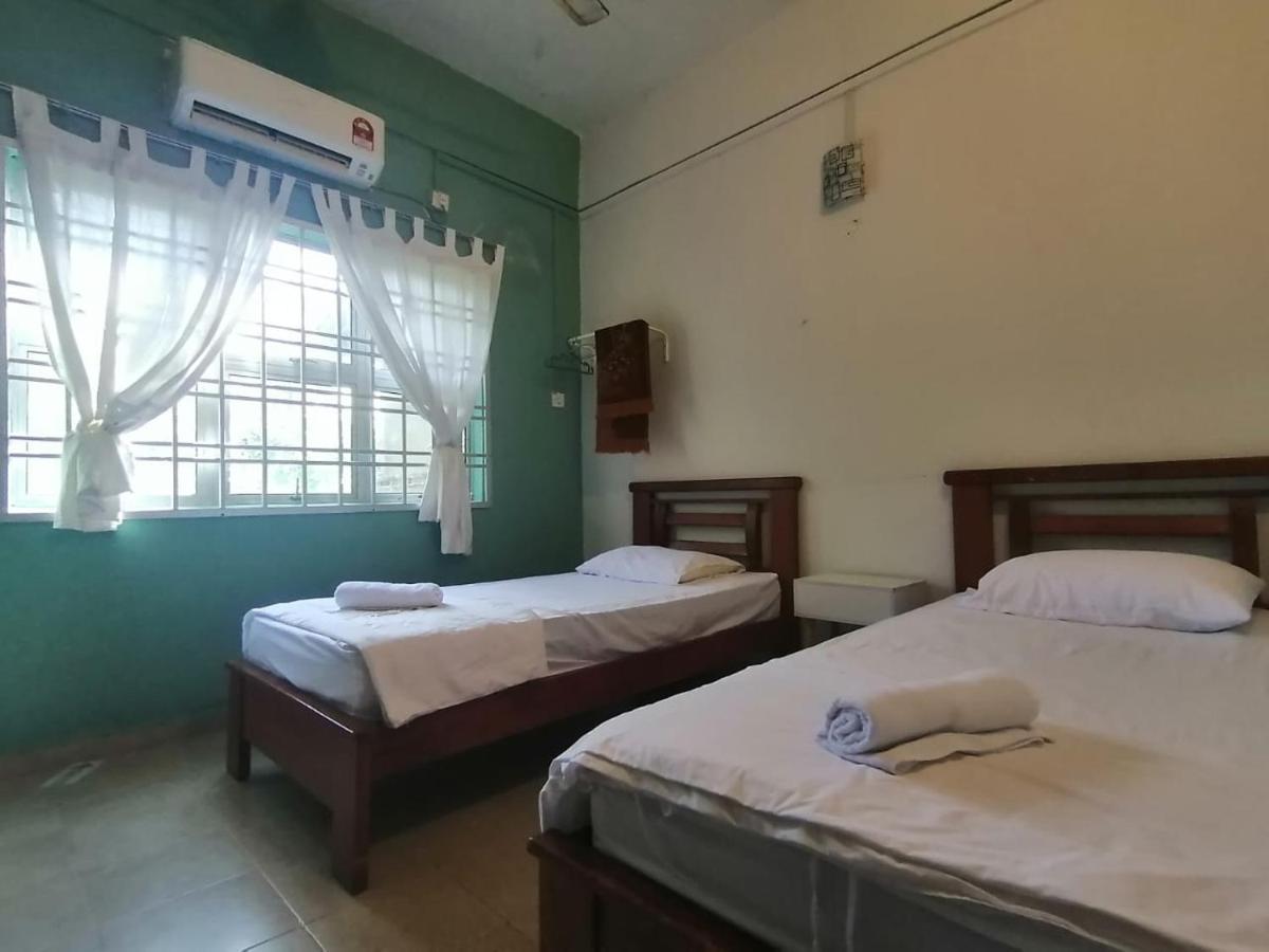 Fbs Inn Dungun Dış mekan fotoğraf